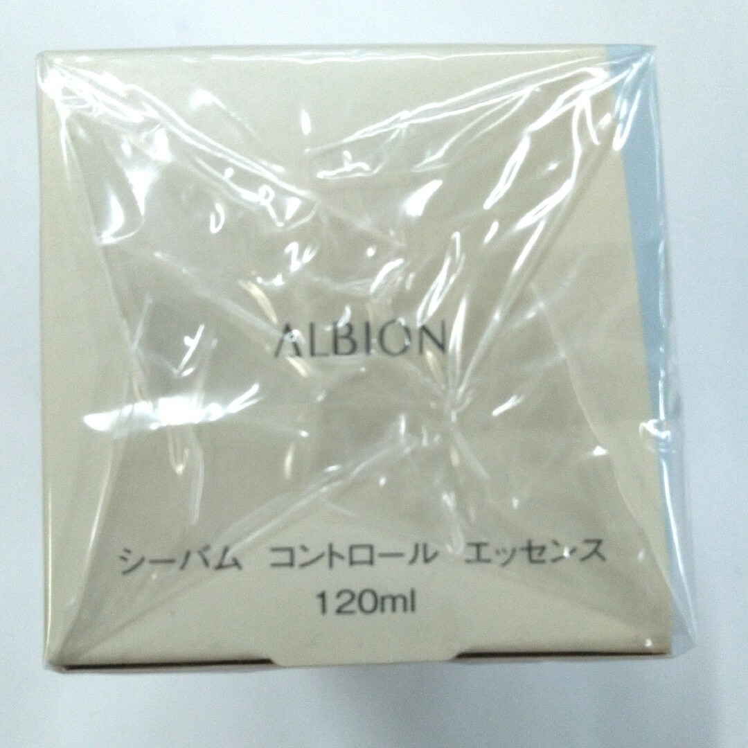 ALBION(アルビオン)のアルビオン フラルネ シーバムコントロールエッセンス 120mL コスメ/美容のスキンケア/基礎化粧品(美容液)の商品写真