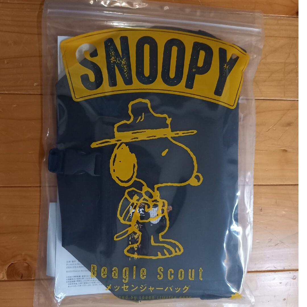 SNOOPY(スヌーピー)の【未開封】スヌーピー×ロゴス メッセンジャーバッグ レディースのバッグ(メッセンジャーバッグ)の商品写真