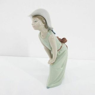 アザー(other)のリヤドロ LLADRO 鏡の前で 若草色の少女 アンティーク 陶器 オブジェ(陶芸)