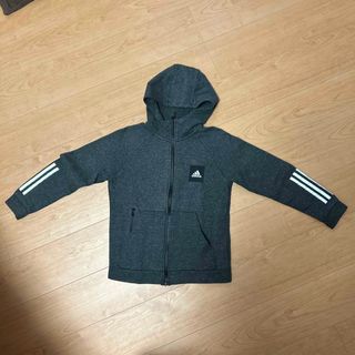 アディダス(adidas)のadidas パーカー　ジュニア　150(ジャケット/上着)