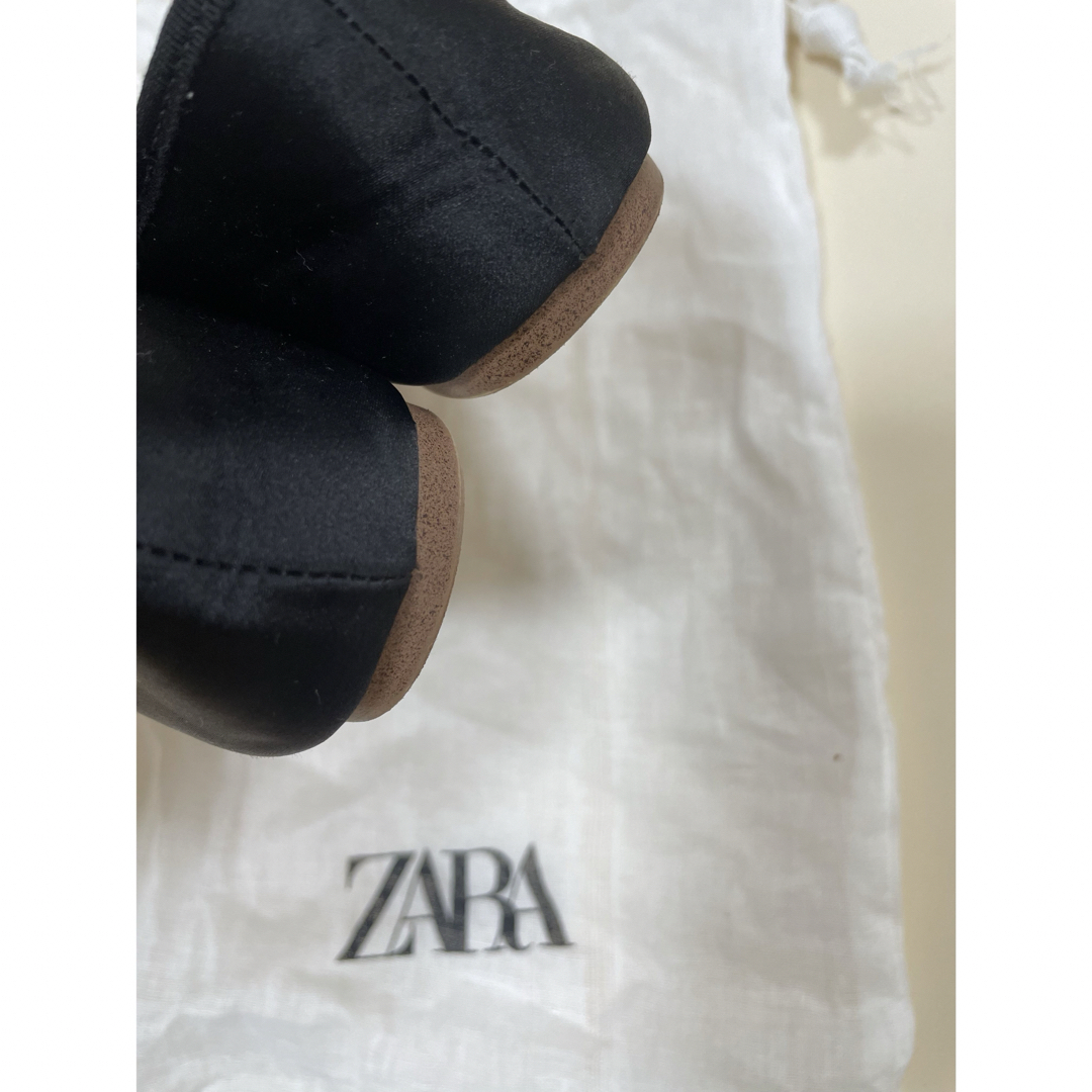 ZARA KIDS(ザラキッズ)の【美品】ZARA kids バレエシューズ　フォーマルシューズ　 キッズ/ベビー/マタニティのキッズ靴/シューズ(15cm~)(フォーマルシューズ)の商品写真