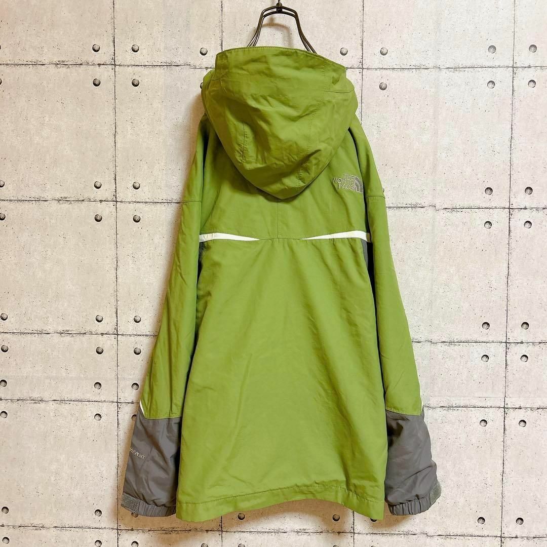 THE NORTH FACE(ザノースフェイス)の【美品】ノースフェイス　マウンテンパーカー　黄緑　キッズ150cm相当 キッズ/ベビー/マタニティのキッズ服女の子用(90cm~)(ジャケット/上着)の商品写真