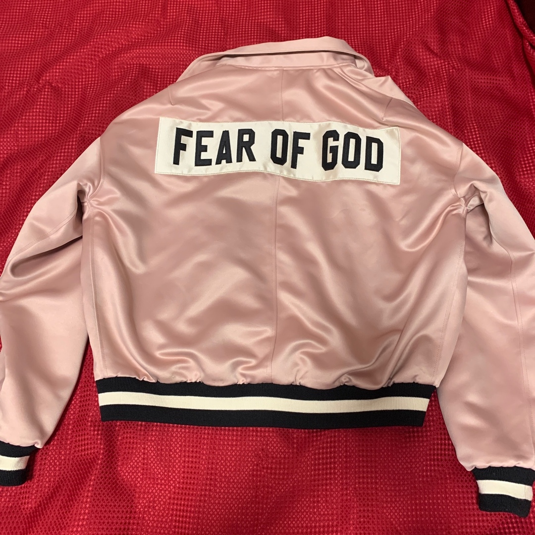 FEAR OF GOD Satin Baseball Jacket  ピンク メンズのジャケット/アウター(ナイロンジャケット)の商品写真