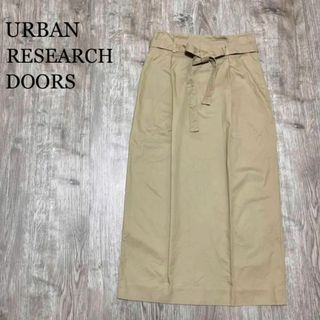 アーバンリサーチドアーズ(URBAN RESEARCH DOORS)の美品　URBAN RESEARCH DOOR　リボンタイトスカート　ミモレ丈　◎(ロングスカート)