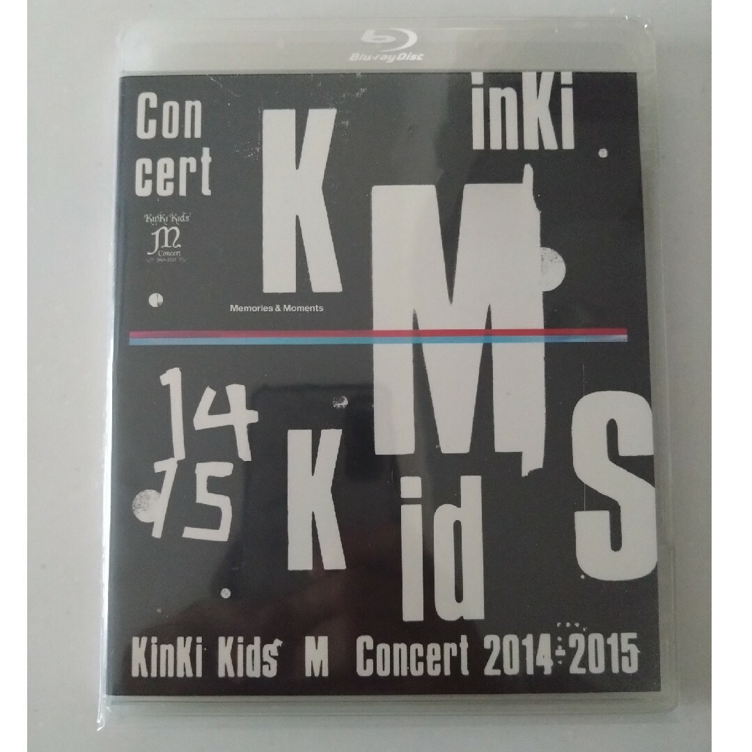 KinKi Kids(キンキキッズ)のKinKi Kids M Concert 2014-2015【Blu-ray】 エンタメ/ホビーのDVD/ブルーレイ(ミュージック)の商品写真
