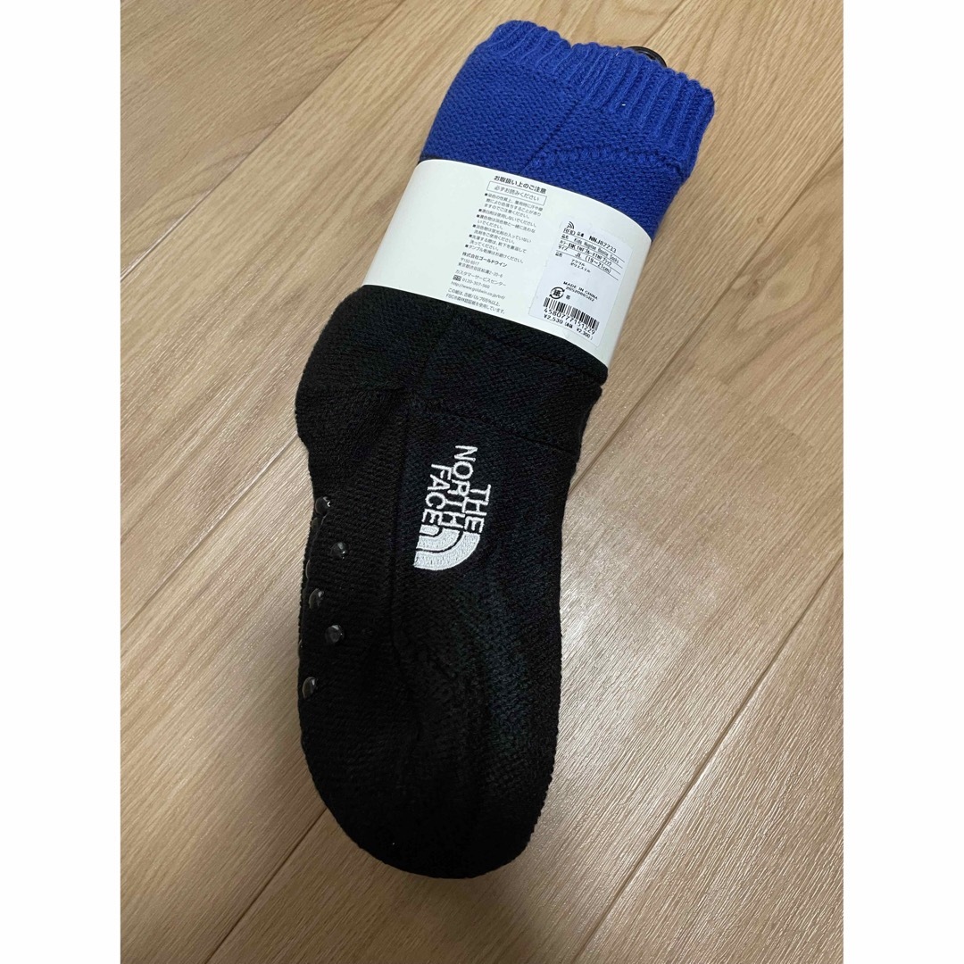 THE NORTH FACE(ザノースフェイス)のヌプシ ブーティソ ックス（キッズ）ブルー　新品 キッズ/ベビー/マタニティのこども用ファッション小物(靴下/タイツ)の商品写真