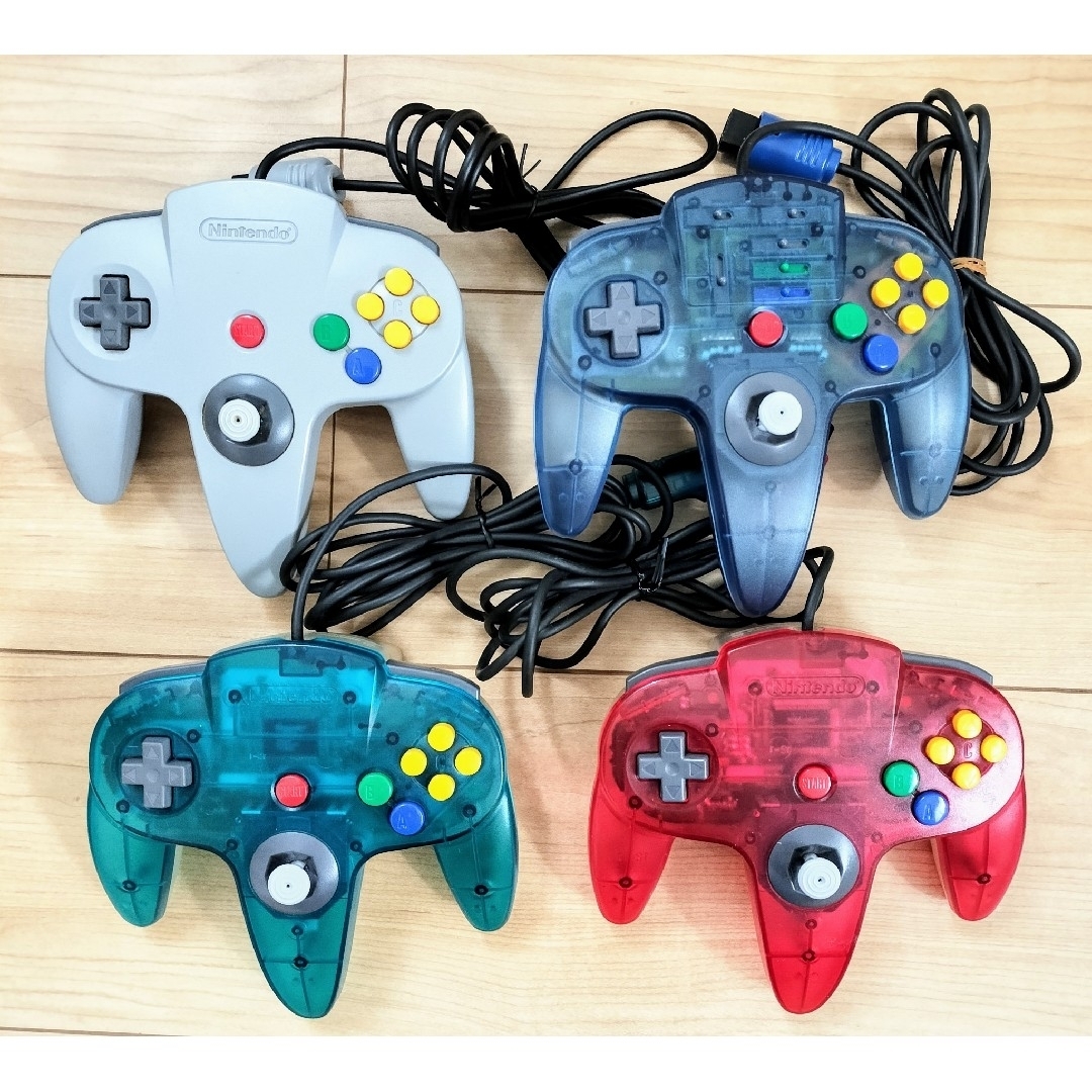 NINTENDO 64 - ニンテンドー64 N64 拡張パック コントローラー4つ NINTENDO 64 - ニンテンドー64 N64 拡張パック コントローラー4つ