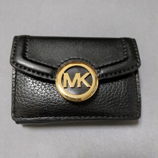 マイケルコース(Michael Kors)のマイケルコース　三つ折り財布　ブラック(財布)
