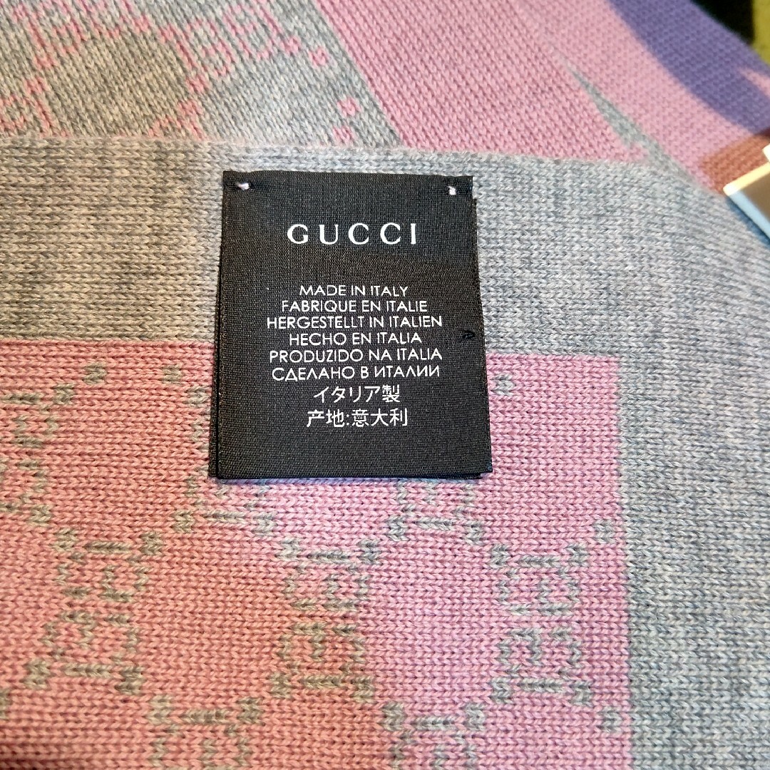 Gucci(グッチ)の❤新品箱袋付き❤ GUCCI マフラー ストール ショール スカーフ❤ピンク❤ レディースのファッション小物(マフラー/ショール)の商品写真