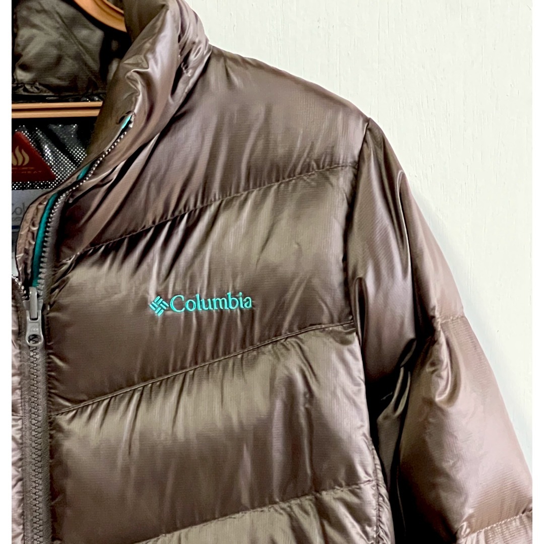 Columbia(コロンビア)の美品　Columbia ロックアウェイデイズ　ダウンジャケット レディースのジャケット/アウター(ダウンジャケット)の商品写真