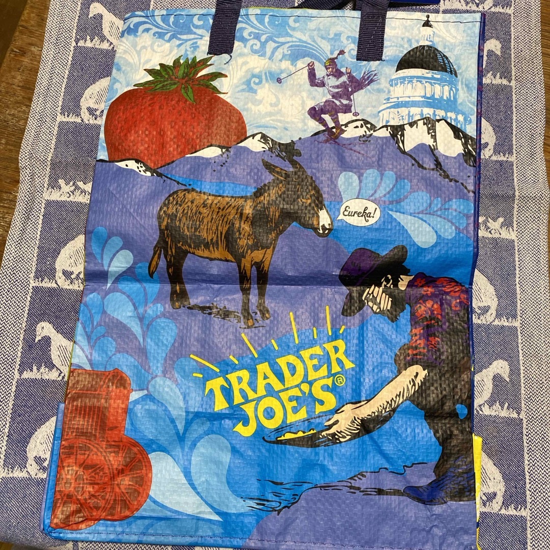 Trader Joe’s 100%Polypropylene Bag  レディースのバッグ(エコバッグ)の商品写真