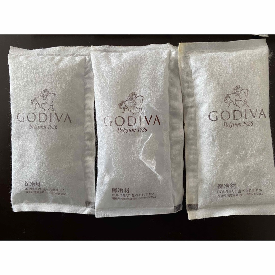 GODIVA(ゴディバ)のGODIVA   保冷剤　7個　他 インテリア/住まい/日用品のキッチン/食器(弁当用品)の商品写真