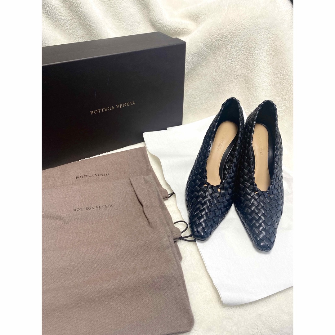 BOTTEGA VENETA - BOTTEGA VENETA アーモンド パンプス 37.5の BOTTEGA VENETA - BOTTEGA VENETA アーモンド パンプス 37.5の