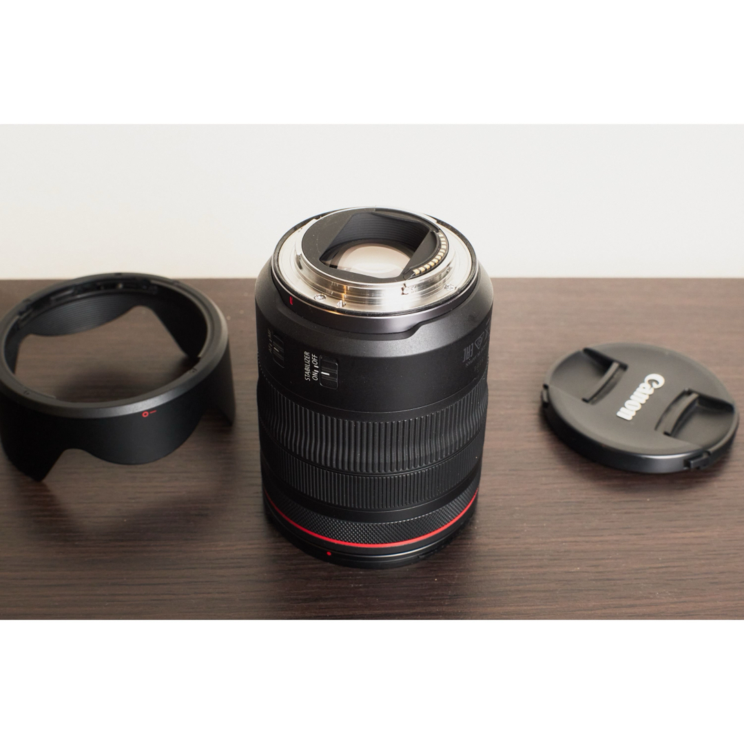 Canon(キヤノン)のRF24-105mm F4L IS USM  Canon スマホ/家電/カメラのカメラ(レンズ(ズーム))の商品写真