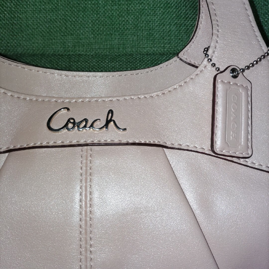 COACH(コーチ)のCOACH　バッグ レディースのバッグ(ショルダーバッグ)の商品写真