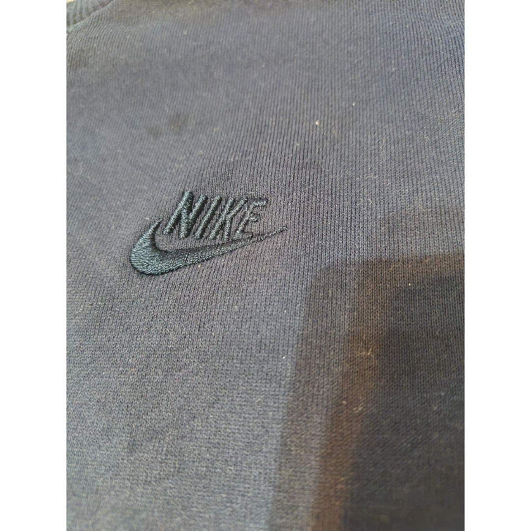 NIKE(ナイキ)のNIKE　SPORTWEAR　トレーナー　紺色　ネイビー　M　ナイキ レディースのトップス(トレーナー/スウェット)の商品写真