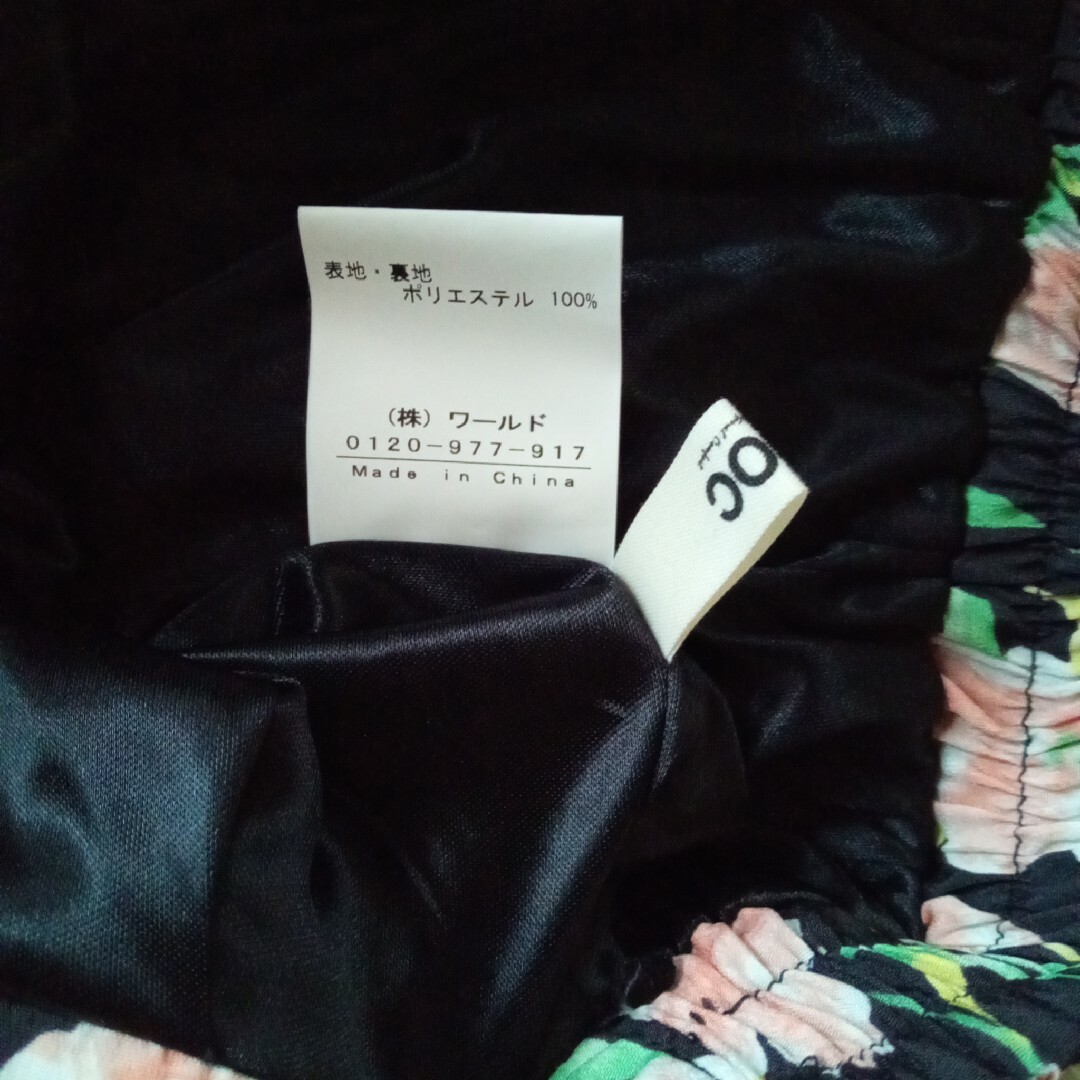 OZOC(オゾック)のOZOC☆花柄ショートパンツ レディースのパンツ(ショートパンツ)の商品写真
