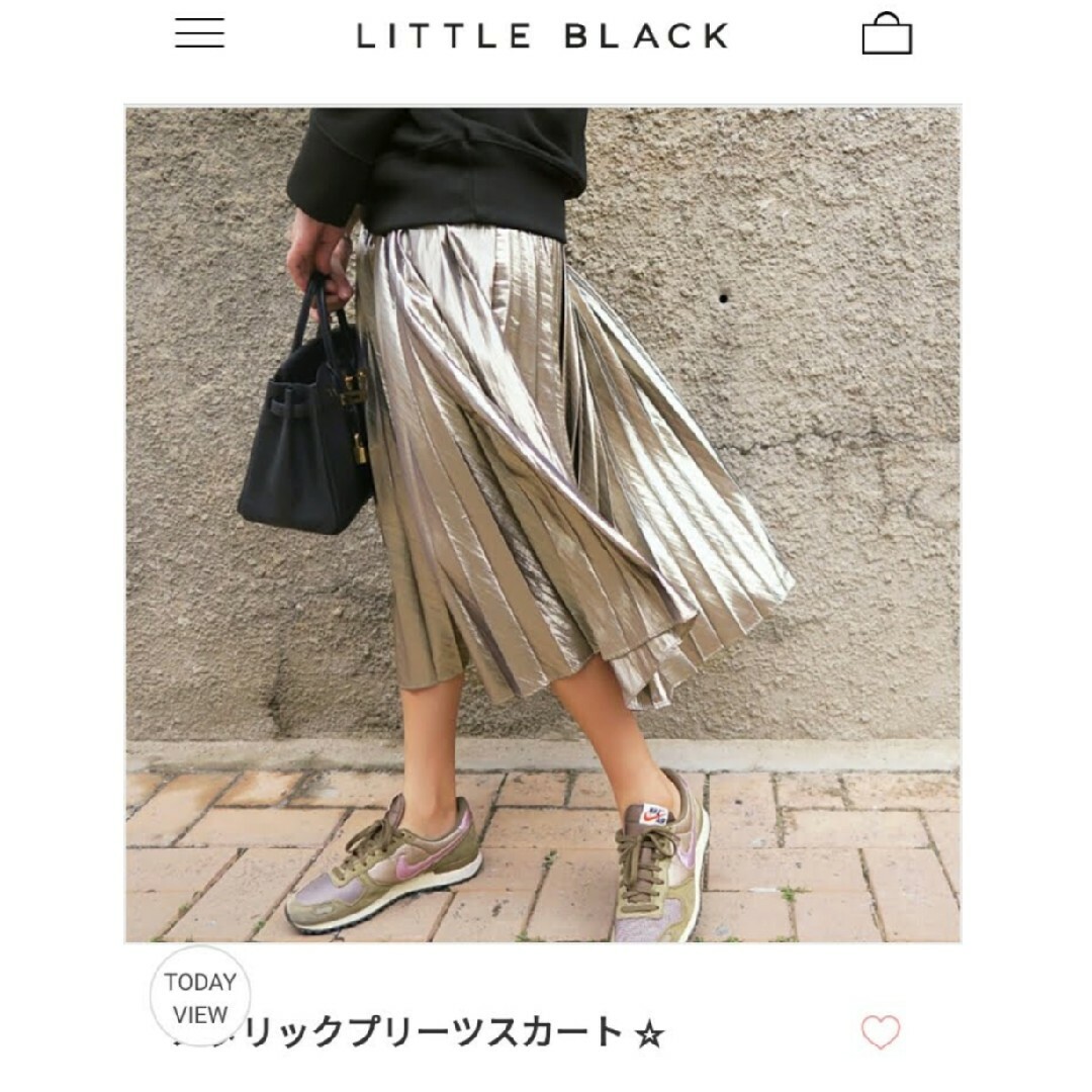 LITTLE BLACK(リトルブラック)の【リトルブラック】プリーツスカート　大人　きれいめ　シルバー　煌めく　ロング丈 レディースのスカート(ロングスカート)の商品写真