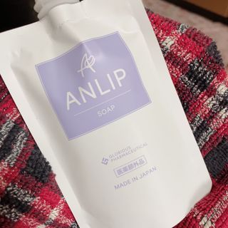 グロリアス製薬 ANLIP デリケートゾーン用　薬用フォーミングソープ(ボディソープ/石鹸)