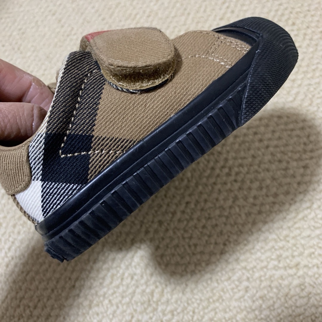 BURBERRY(バーバリー)の11.5㌢　バーバリー　シューズ キッズ/ベビー/マタニティのベビー靴/シューズ(~14cm)(スニーカー)の商品写真