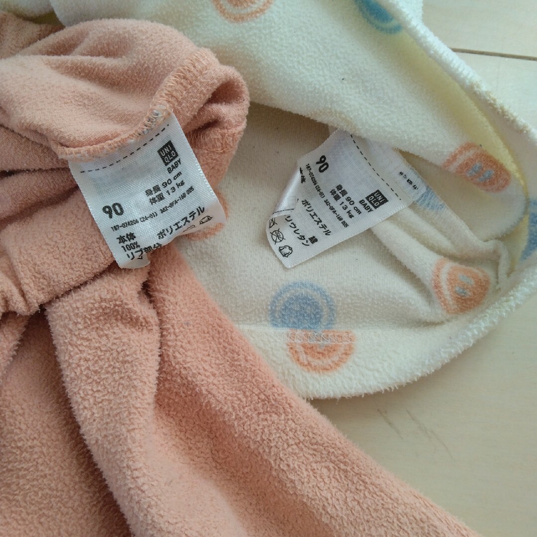 UNIQLO(ユニクロ)のユニクロ90センチフリースパジャマ キッズ/ベビー/マタニティのキッズ服女の子用(90cm~)(パジャマ)の商品写真