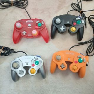 ゲームキューブ　コントローラー　GAMECUBE GC controller(家庭用ゲーム機本体)