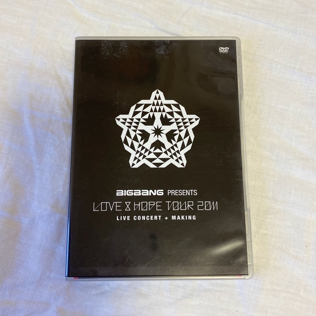 BIGBANG(ビッグバン)のBIGBANG　PRESENTS　“LOVE　＆　HOPE　TOUR　2011” エンタメ/ホビーのDVD/ブルーレイ(ミュージック)の商品写真