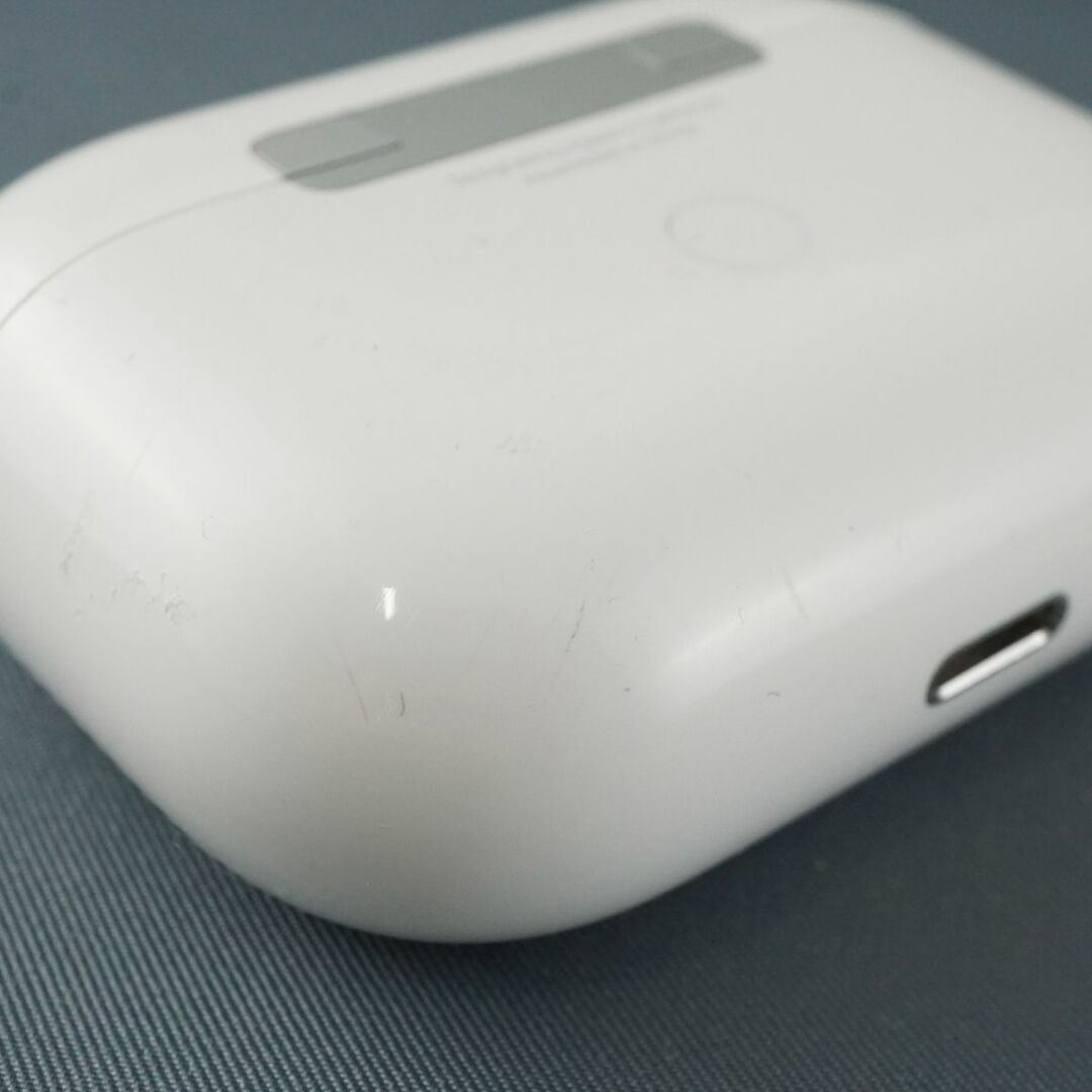 Apple - Apple AirPods Pro 充電ケースのみ USED品 第一世代 イヤホン
