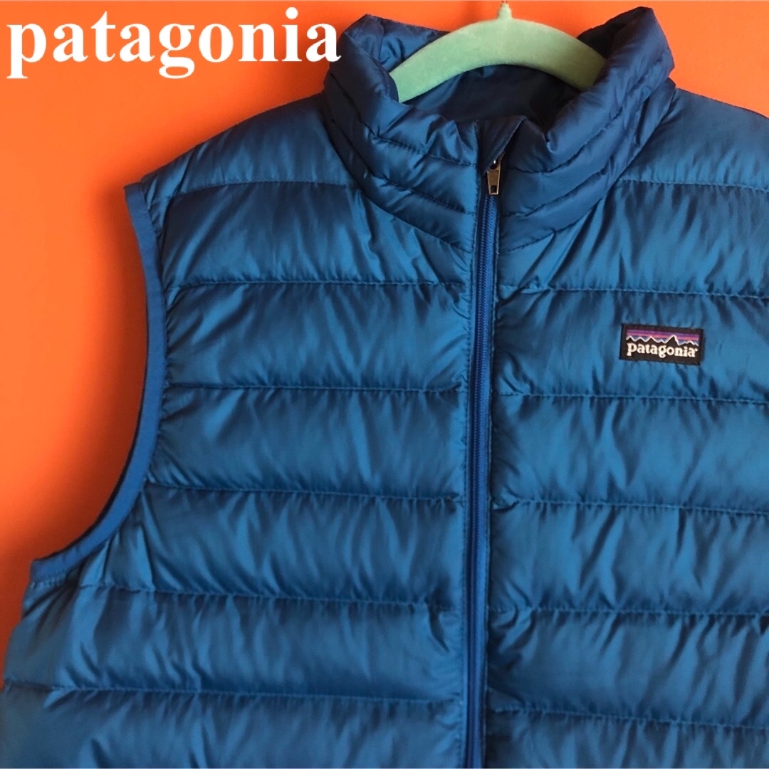 patagonia(パタゴニア)のPatagonia ロゴ 刺繍 ダウン ベスト キッズ XL キッズ/ベビー/マタニティのキッズ服男の子用(90cm~)(ジャケット/上着)の商品写真