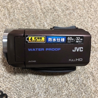 JVC ビデオカメラ　GZ-R70T(ビデオカメラ)