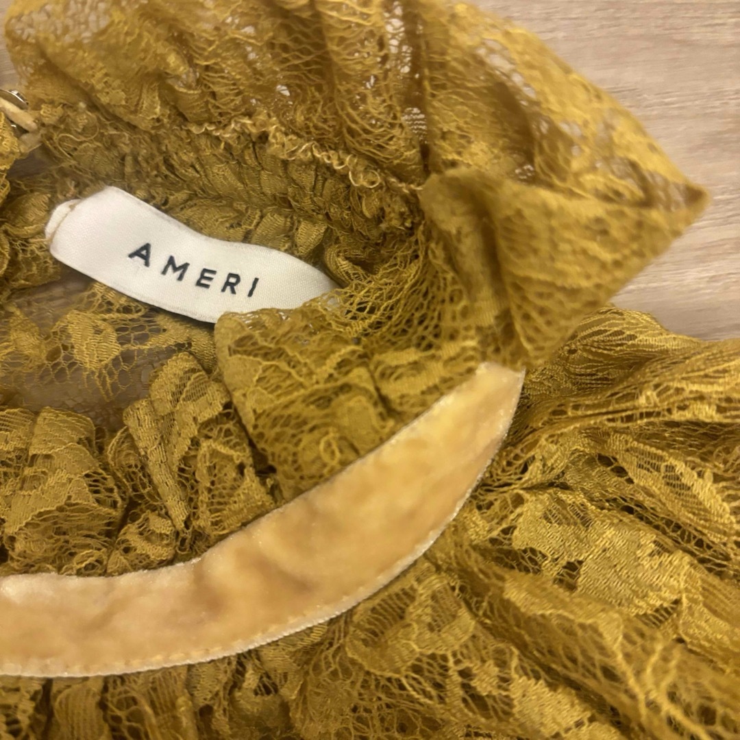 Ameri VINTAGE(アメリヴィンテージ)のSTAND COLLAR LACE BLOUSE レディースのトップス(シャツ/ブラウス(長袖/七分))の商品写真