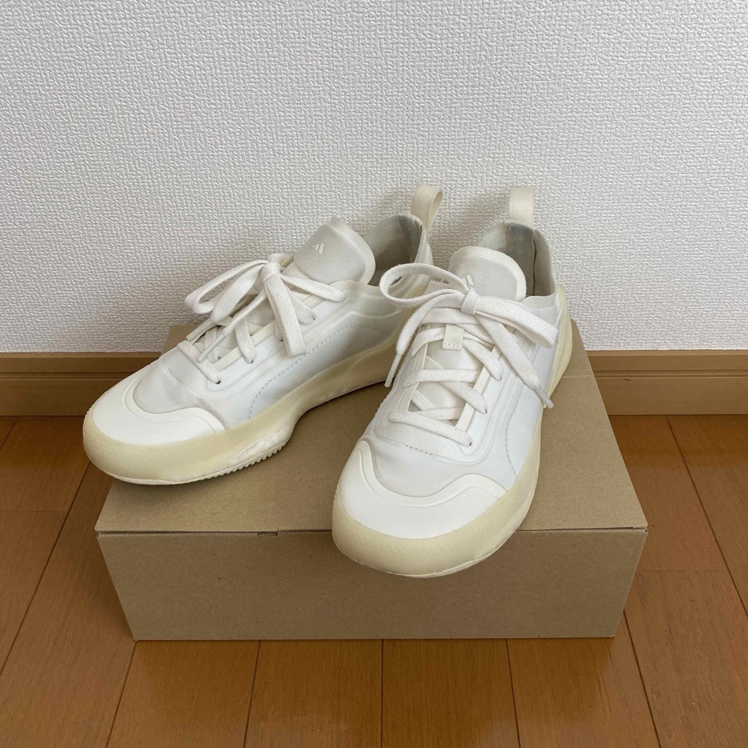 adidas by Stella McCartney(アディダスバイステラマッカートニー)のADIDAS BY STELLA MCCARTNEY TREINO スニーカー レディースの靴/シューズ(スニーカー)の商品写真