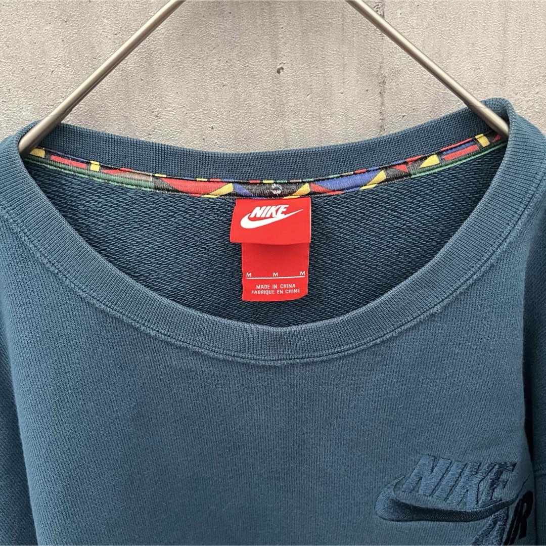 NIKE(ナイキ)のNIKE AIR スエット　トレーナー　刺繍　Mサイズ　古着 メンズのトップス(スウェット)の商品写真