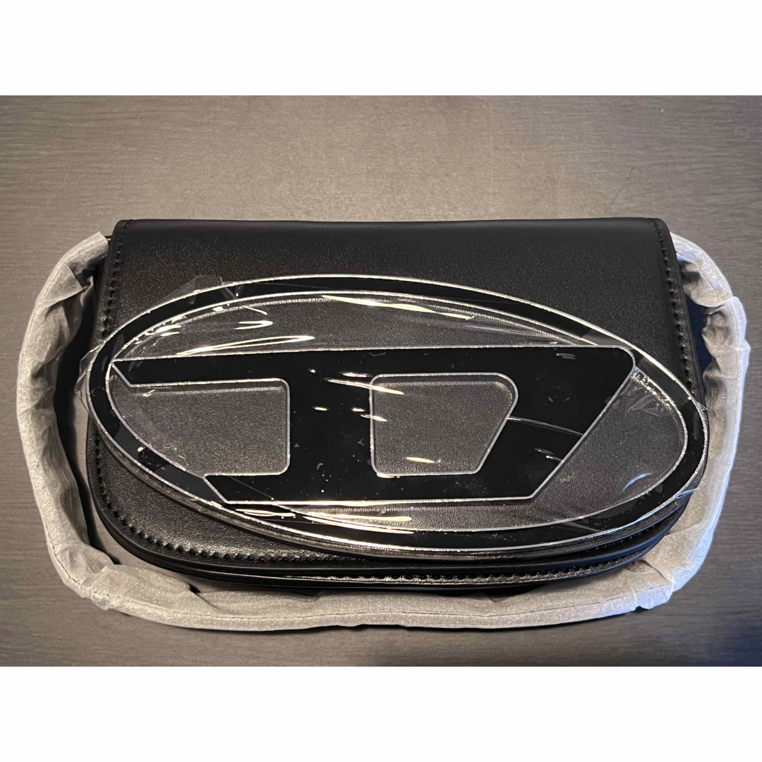 DIESEL(ディーゼル)のDIESEL ディーゼル 1DR ショルダーバッグ⭐︎黒 レディースのバッグ(ショルダーバッグ)の商品写真
