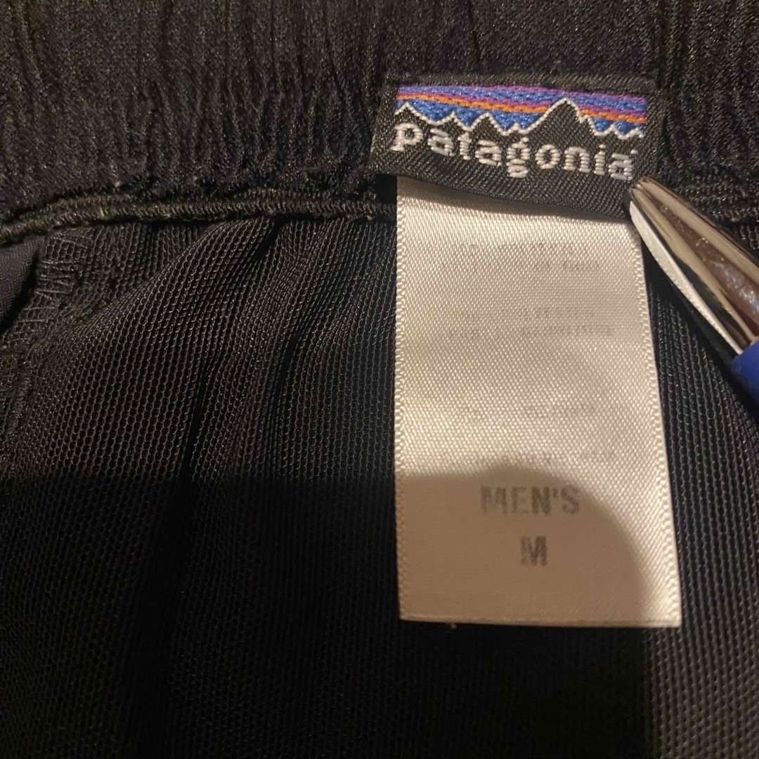 patagonia(パタゴニア)のパタゴニア　メンズM ランニングパンツ　ダークグレー スポーツ/アウトドアのランニング(ウェア)の商品写真