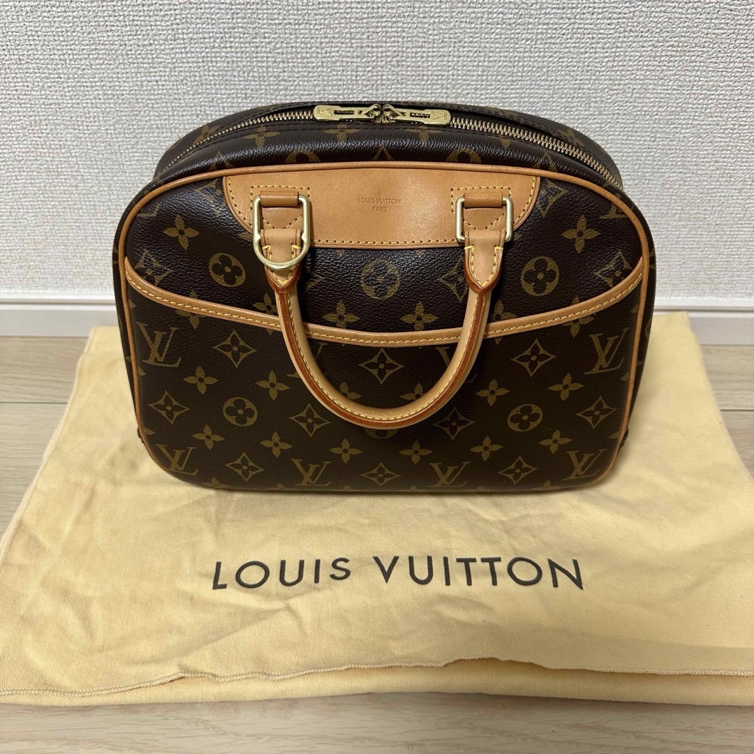 LOUIS VUITTON(ルイヴィトン)のルイ・ヴィトン LOUIS VUITTON ハンドバッグ トゥルーヴィル レディースのバッグ(ハンドバッグ)の商品写真