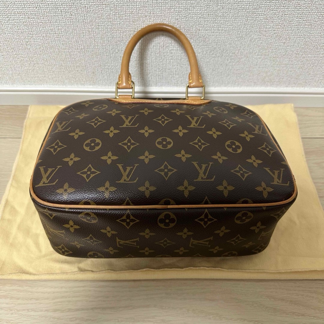 LOUIS VUITTON(ルイヴィトン)のルイ・ヴィトン LOUIS VUITTON ハンドバッグ トゥルーヴィル レディースのバッグ(ハンドバッグ)の商品写真