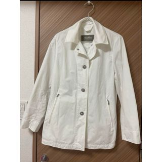 マックスマーラ(Max Mara)のMax Mara レインコート　ホワイト(ひざ丈スカート)