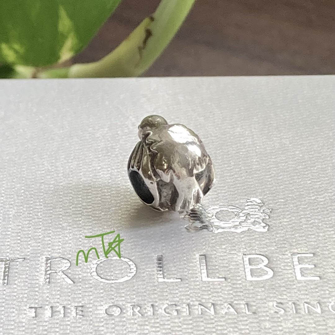 Trollbeads Pax Bead with Earth & Olive レディースのアクセサリー(チャーム)の商品写真