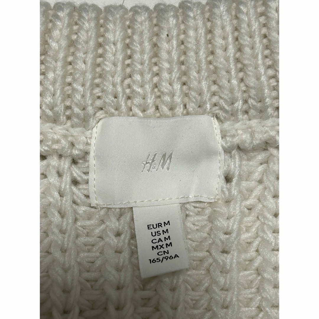 H&M(エイチアンドエム)のH&M Vネックカーディガン レディースのトップス(カーディガン)の商品写真