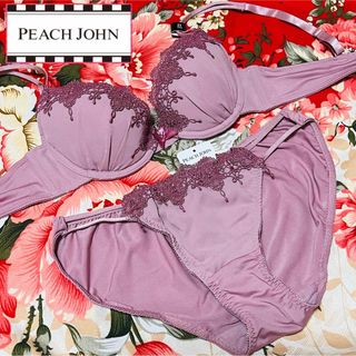 ピーチジョン(PEACH JOHN)の★PEACH JOHN★くすみPINKブラショーツ★B70★パンツフルバック下着(ブラ&ショーツセット)