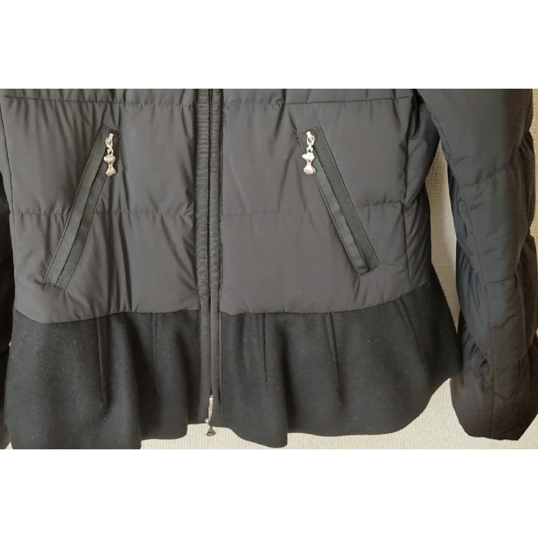 M'S GRACY(エムズグレイシー)のエムズグレイシー 裾フリル ダウンジャケット レディースのジャケット/アウター(ダウンジャケット)の商品写真