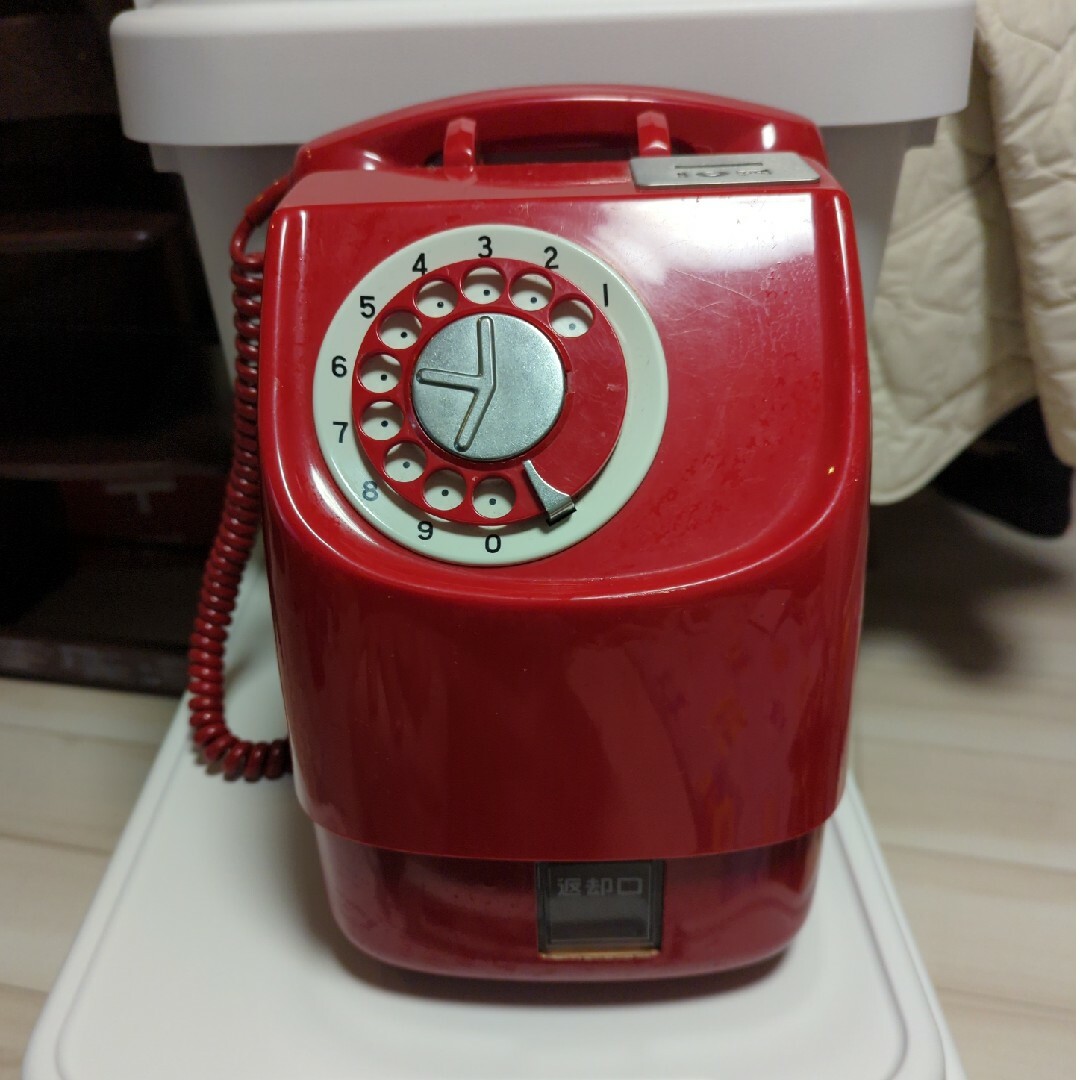 赤い昭和の公衆電話 エンタメ/ホビーのコレクション(その他)の商品写真