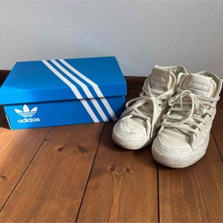 アディダス(adidas)のadidas スニーカー(スニーカー)