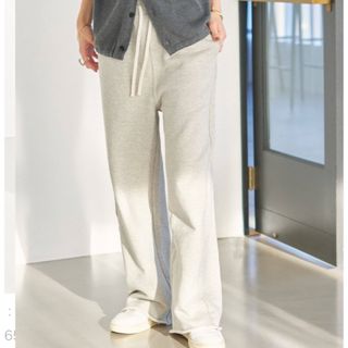 Juemi EMB Crease Wide Sweat Pantsの通販 by pinky's shop｜ラクマ