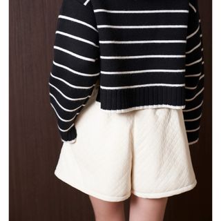 ハーリップトゥ(Her lip to)のherlipto Quilted Flare Bell Shorts(ショートパンツ)