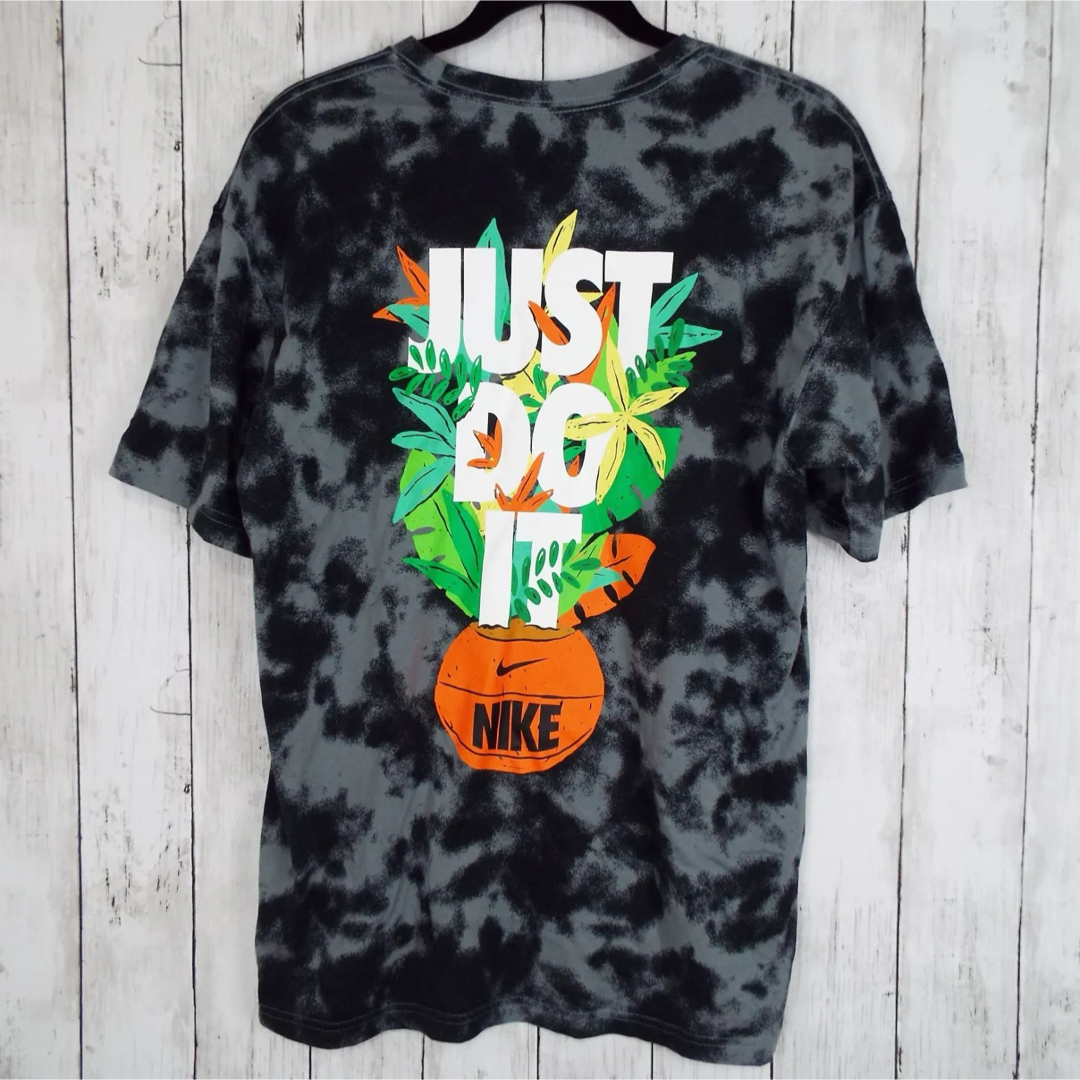 NIKE(ナイキ)のナイキ M TEE M90 JDI AOP ショートスリーブ 　バスケ メンズのトップス(Tシャツ/カットソー(半袖/袖なし))の商品写真