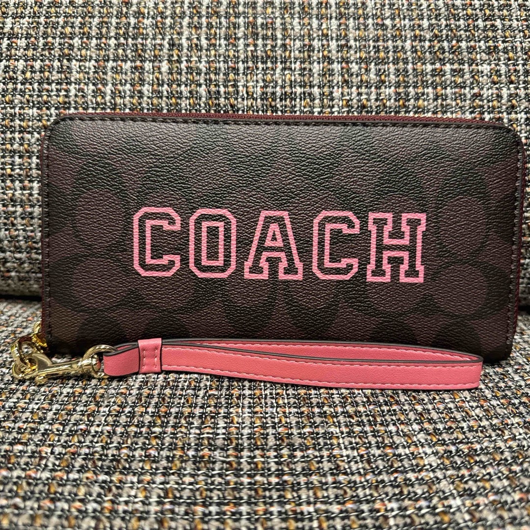 COACH(コーチ)の856  コーチ　長財布　コーチロゴ　ピンク レディースのファッション小物(財布)の商品写真