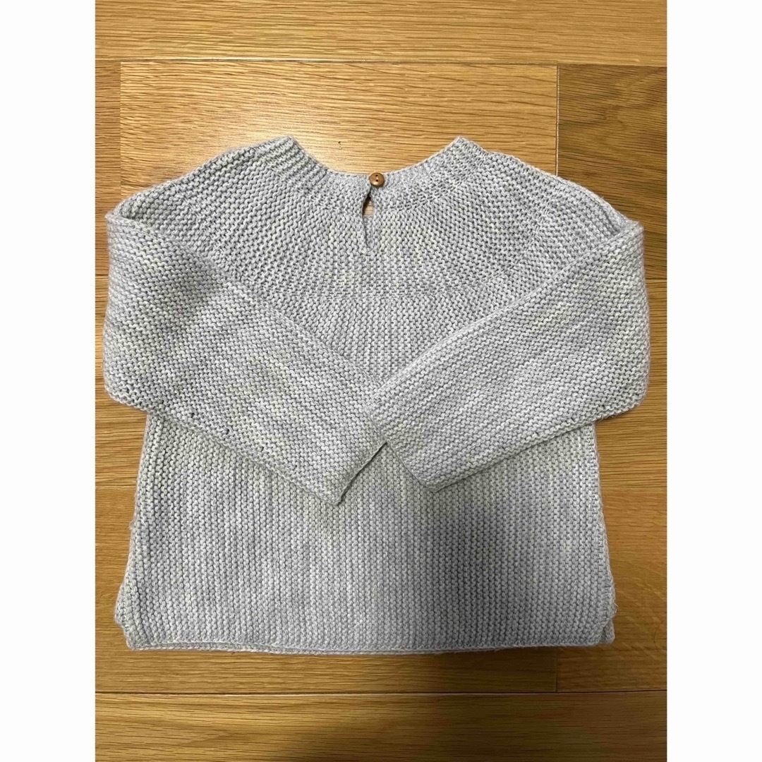 ZARA KIDS(ザラキッズ)のZARAbaby ザラベビー ライトグレー ニット セーター 98cm 2-3y キッズ/ベビー/マタニティのキッズ服女の子用(90cm~)(ニット)の商品写真