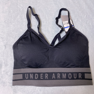 アンダーアーマー(UNDER ARMOUR)の新品未使用　アンダーアーマー　UNDERARMOUR スポーツブラ　XL 黒(トレーニング用品)
